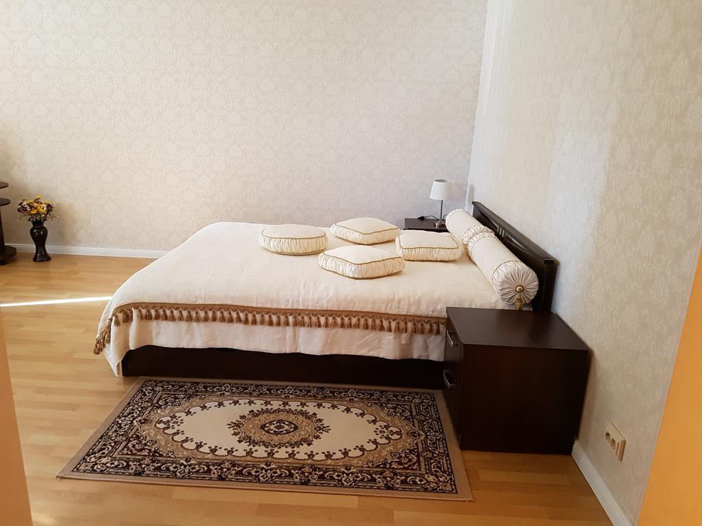 Pretty Apartment Єлгава Екстер'єр фото