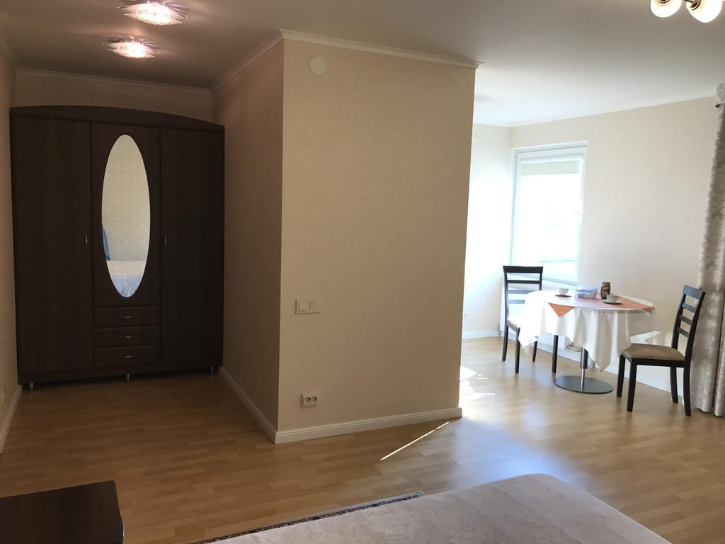 Pretty Apartment Єлгава Екстер'єр фото
